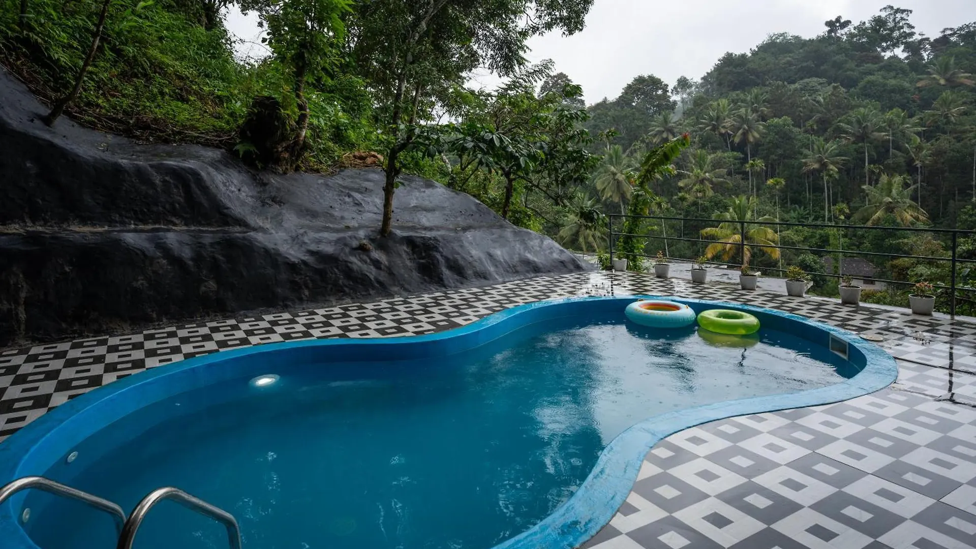 Wild Poetry Hotell Munnar Semesteranläggning (resort)